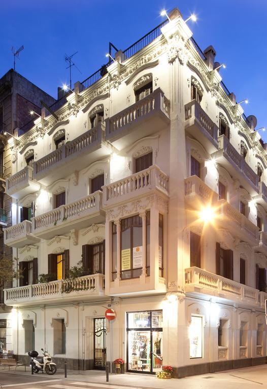 Click&Flat Seneca Suites バルセロナ エクステリア 写真